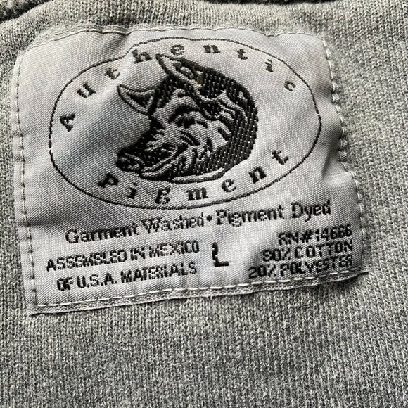 VINTAGE Authentic Pigment Cardigan Gray Snowman - Picture 7 of 9